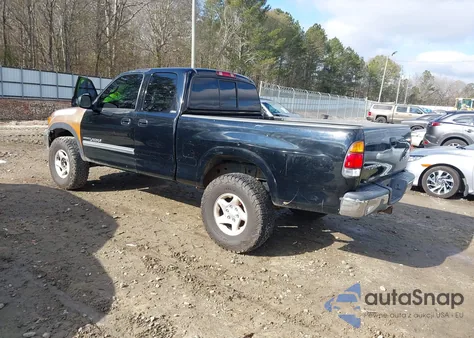 2001 Toyota Tundra Sr5 V8 z USA, uszkodzony, nr VIN 5TBBT44191S142431
